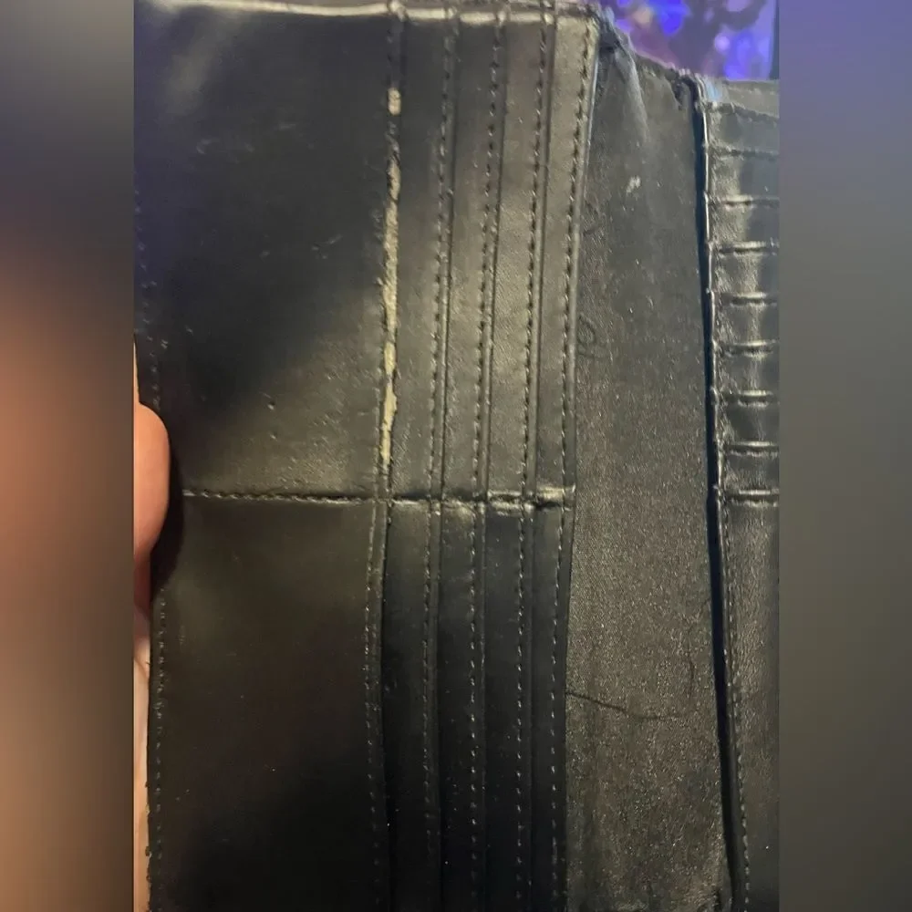 KENNETH Cole Reaction wallet